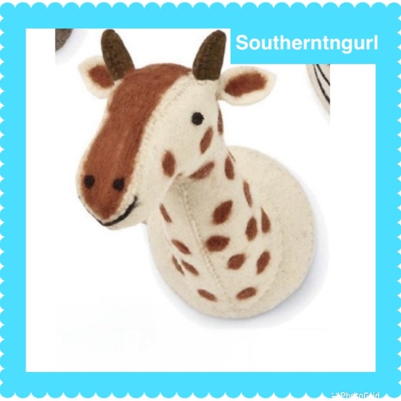 Mud Pie Other - NWT MUD PIE Faux Taxidermy Giraffe Head Wall Mount Nursery Kids decor